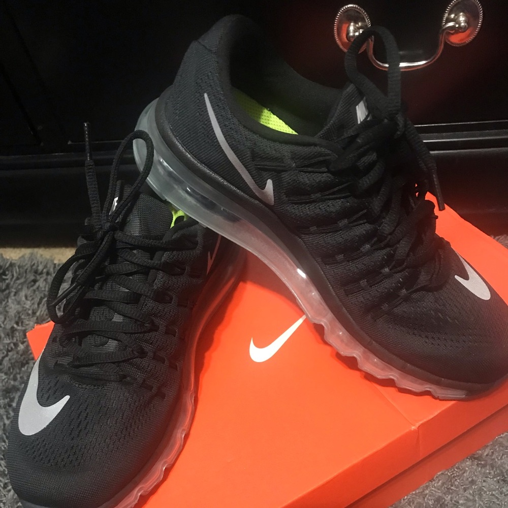 Black air max